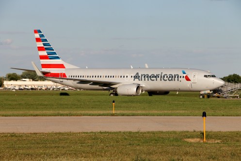 N807NN, a Boeing 737-800, wearing the new livery of American Airlines. The aircraft overnighted in Oshkosh, before carrying a group of Vietnam veterans to Washington, DC, on an Honor Flight trip the following day.